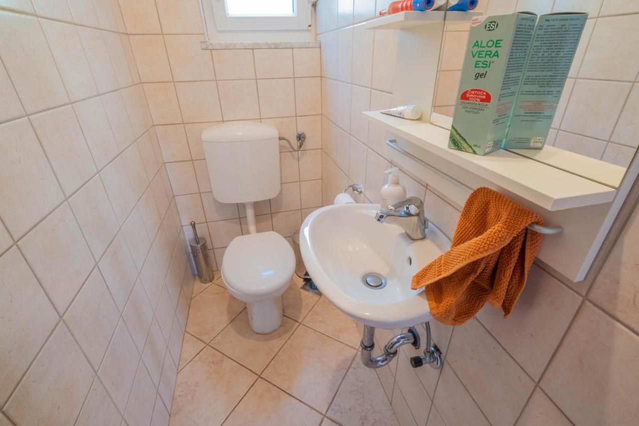 Apartman Ahel Ядраново Екстериор снимка